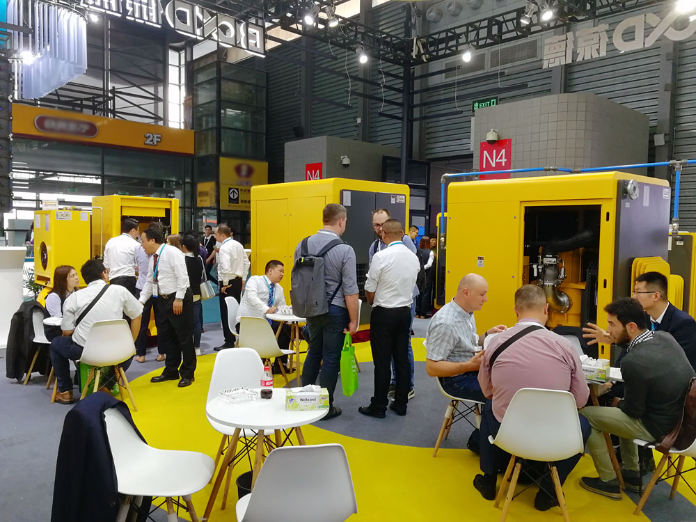 展會(huì)現(xiàn)場(chǎng) 展會(huì)現(xiàn)場(chǎng)